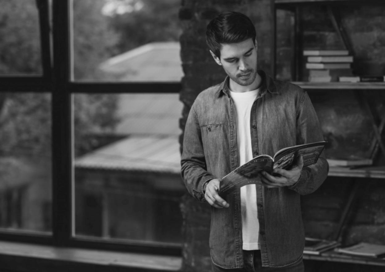 Tableau d'analyse SEO avec métriques et données